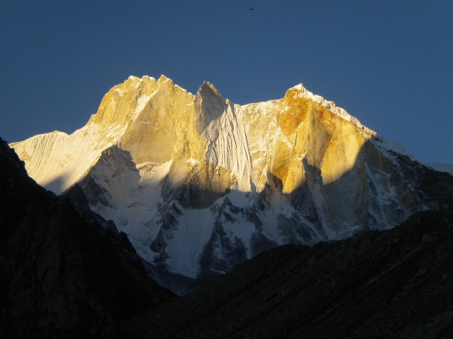 Himalayan Yoga Trek | Mt Meru Massiff Seen from Tapovan - Ibex Expeditions